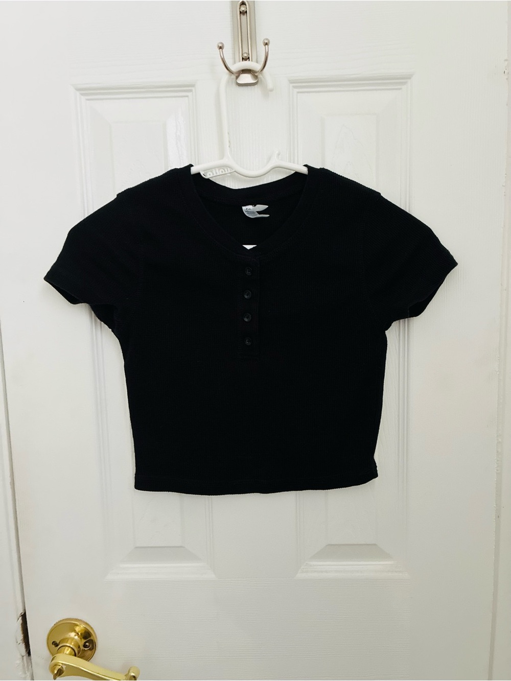 Rosio Black Short Sleeve Henley Crop Top